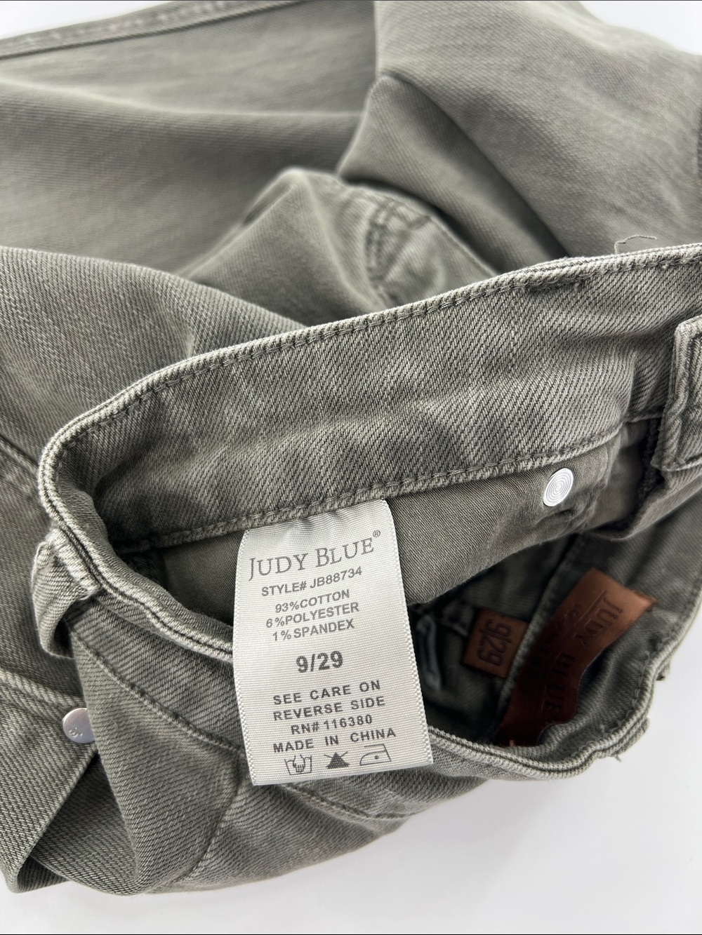 Judy Blue Garment Dyed High Rise Wide Leg Cropped Jeans 9/29 - Picture 9 of 10